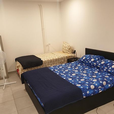 Appartements Renove 2023 Proche Aeroport 5Min, Gare Sncf 2 Min, Tramway Au Pied De L'Immeuble , Parking Possible, Renovated Apartments 2023 Near The Airport 5 Min, Train Station 2 Min, Tram Next To The Building 1 Min, Parking Possible Nice Eksteriør billede