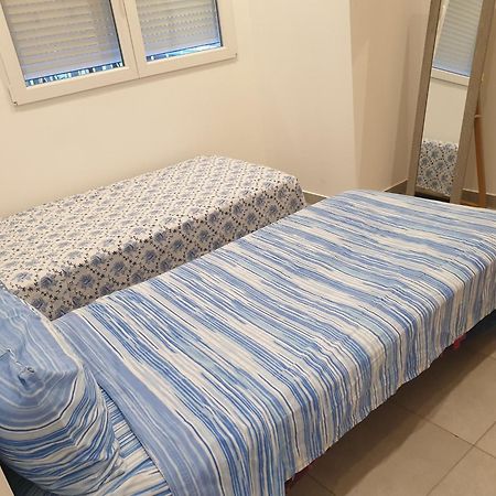 Appartements Renove 2023 Proche Aeroport 5Min, Gare Sncf 2 Min, Tramway Au Pied De L'Immeuble , Parking Possible, Renovated Apartments 2023 Near The Airport 5 Min, Train Station 2 Min, Tram Next To The Building 1 Min, Parking Possible Nice Eksteriør billede